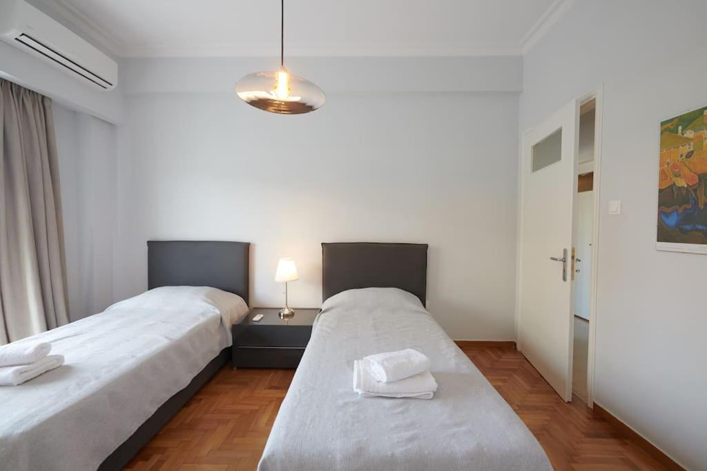 Apartment In The Heart Of The City Αθήνα Εξωτερικό φωτογραφία