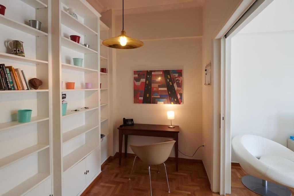 Apartment In The Heart Of The City Αθήνα Εξωτερικό φωτογραφία