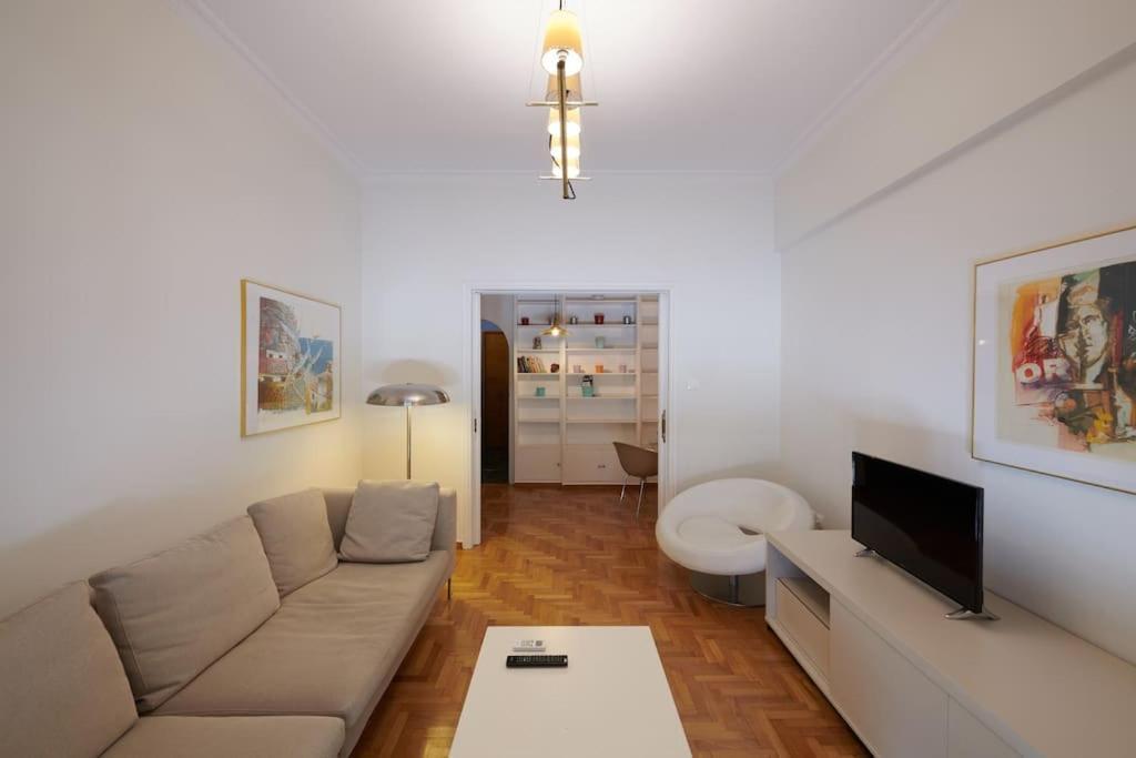 Apartment In The Heart Of The City Αθήνα Εξωτερικό φωτογραφία